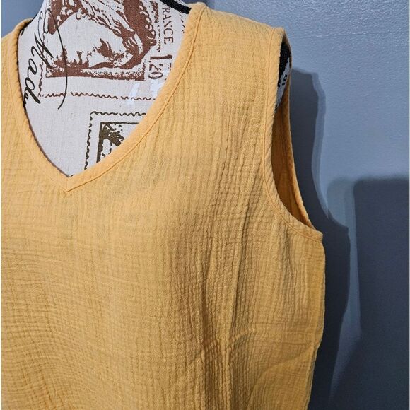 Hello Nite Los Angeles, Peachy/yellow Tank. Size Medium, NWT - Picture 3 of 7